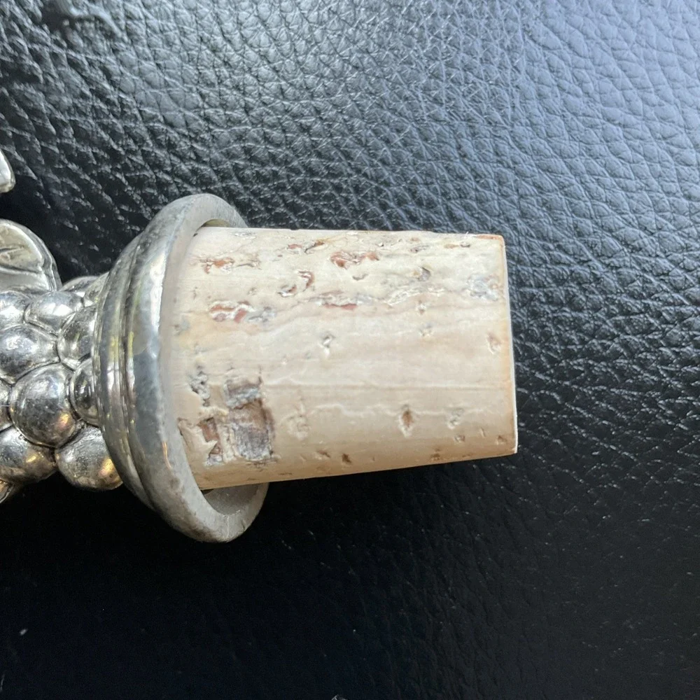 Vintage‎ Cork Bottle Stopper topper Ornate Grape Leaf beautiful MCM HTF Pewter